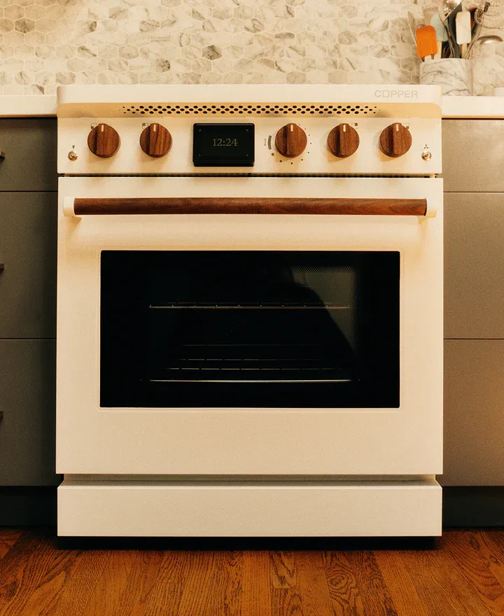 The Copper 'Charlie' induction+battery stove